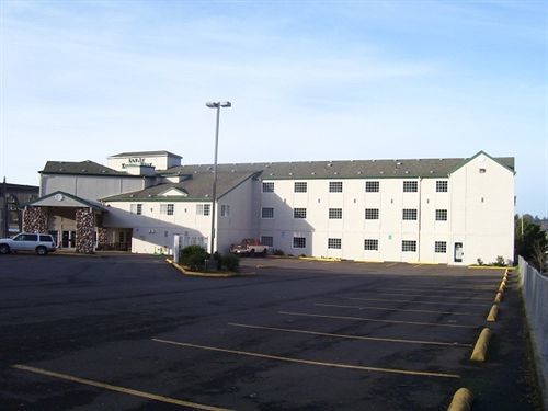6-newport, Or 2* Torre di Newport